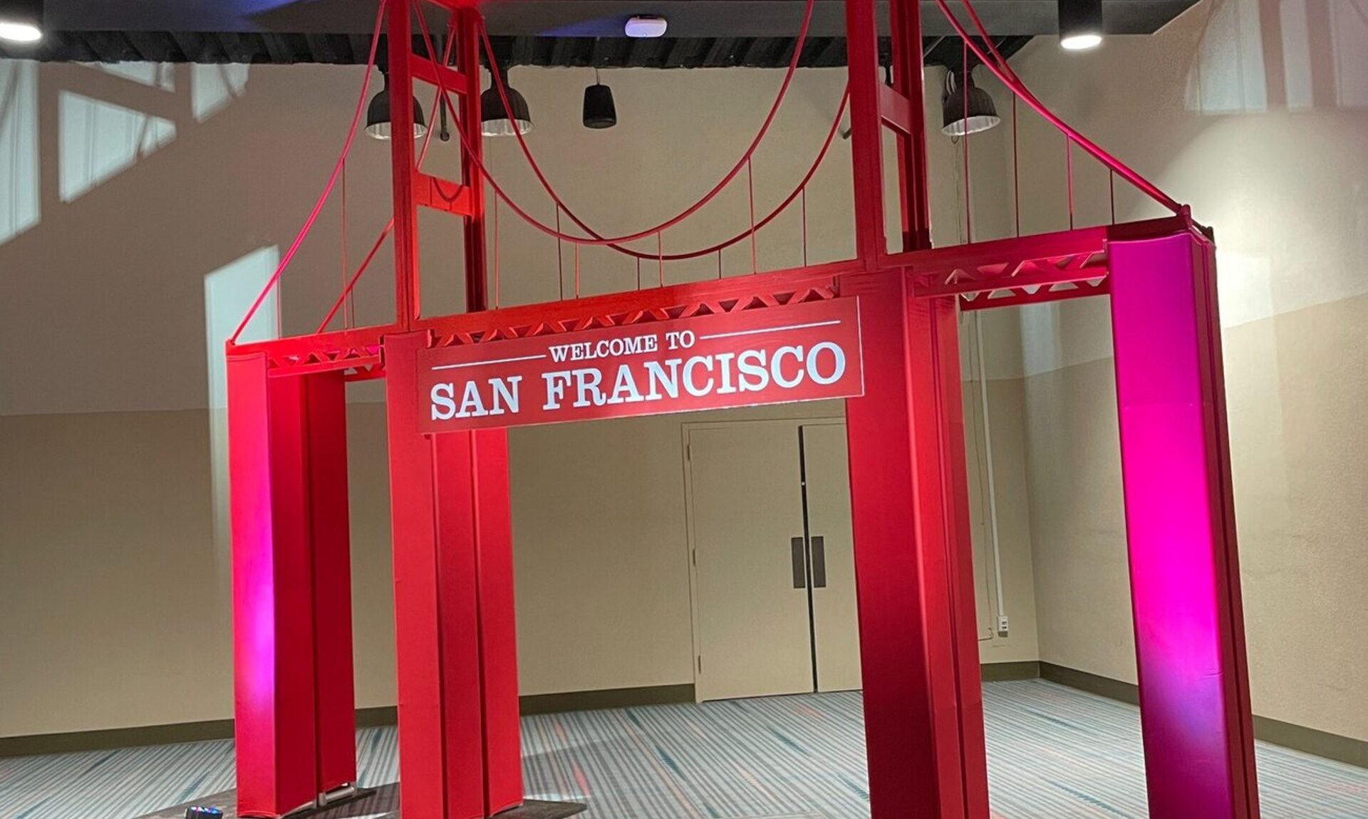 Finished Welcome to San Francisco Golden Gate Bridge arch installed at an event