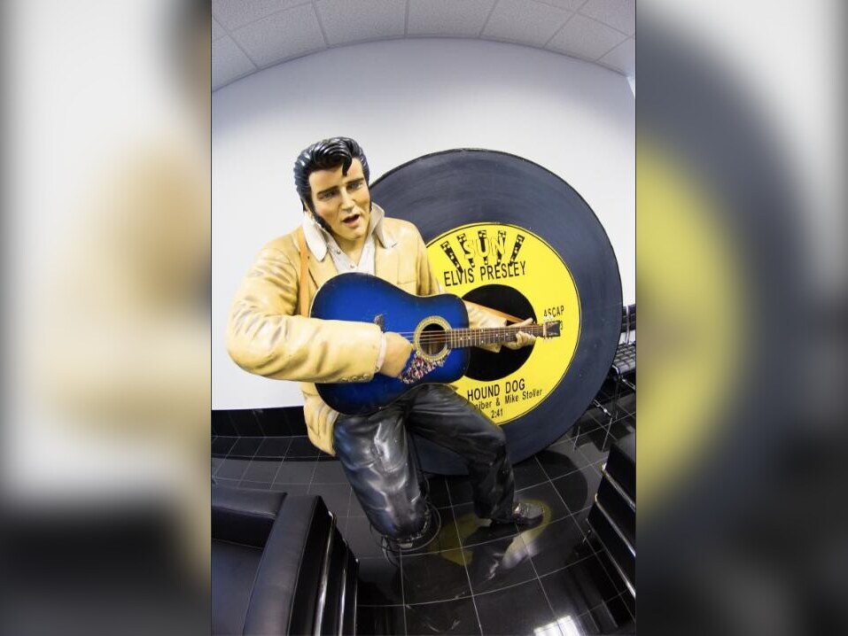 Elvis statue photo prop