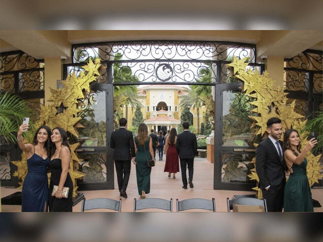 Gold star spray entrance decor